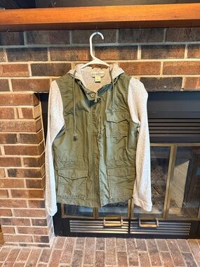 Lucky Brand Olive Green Utility Jacket with Light Gray Hoodie Sleeves